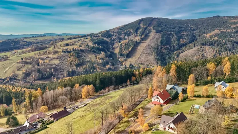 Prodej rodinného domu, Strážné, 350 m2