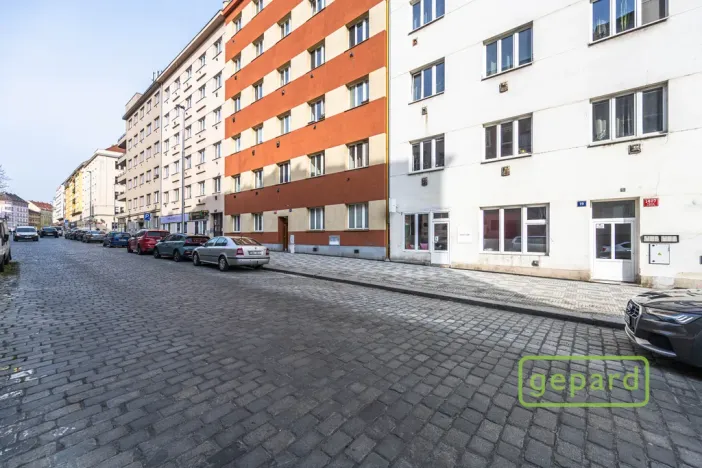 Prodej bytu 1+1, Praha - Nusle, V Horkách, 44 m2