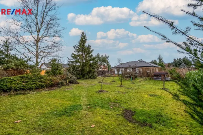 Prodej pozemku pro bydlení, Hradištko, 829 m2