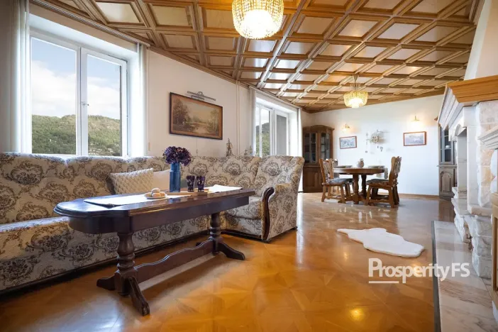 Prodej rodinného domu, Ústí nad Labem - Vaňov, Kruhová, 319 m2