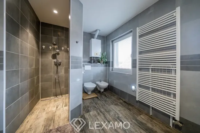 Prodej rodinného domu, Znojmo, Krapkova, 222 m2