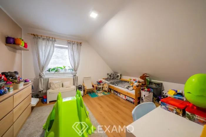 Prodej rodinného domu, Znojmo, Krapkova, 222 m2