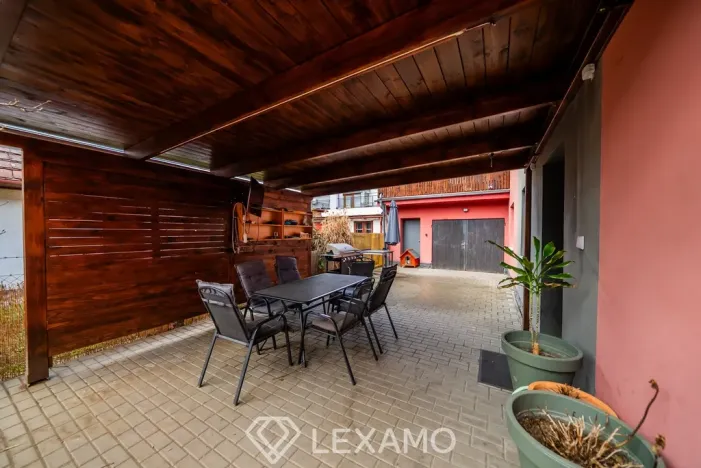 Prodej rodinného domu, Znojmo, Krapkova, 222 m2