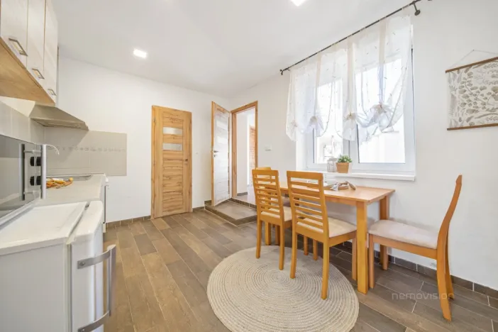 Prodej ubytování, Valtice, 21. dubna, 111 m2