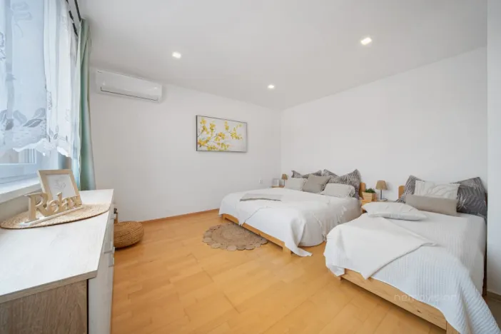 Prodej ubytování, Valtice, 21. dubna, 111 m2