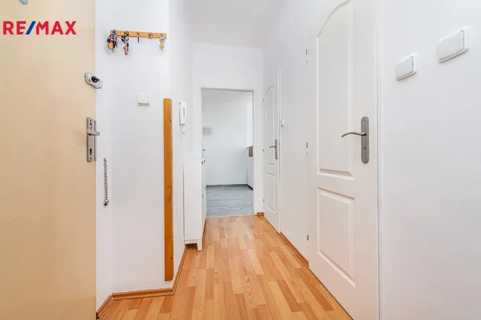 Prodej bytu 2+1, Praha - Letňany, Vítkovická, 51 m2