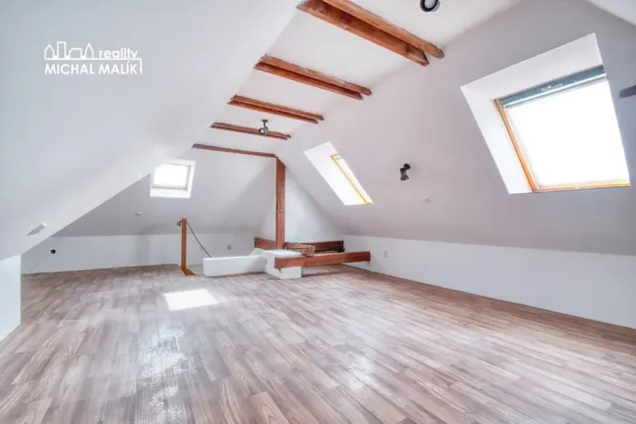 Pronájem bytu 3+kk, Hranice, Kropáčova, 142 m2