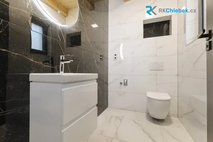 Prodej rodinného domu, Morávka, 250 m2