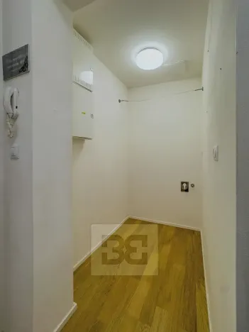 Pronájem bytu 2+kk, Praha - Kbely, Plzákova, 52 m2