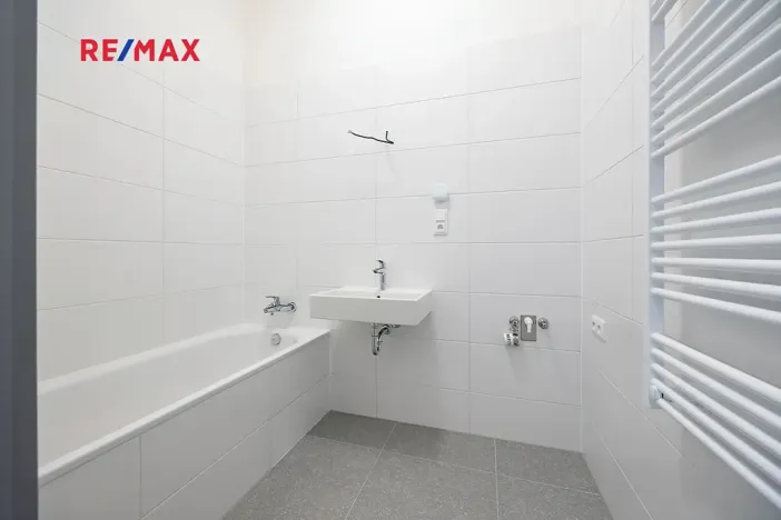 Pronájem bytu 2+kk, Praha - Modřany, Kolmanova, 56 m2