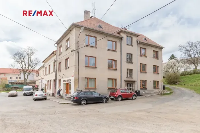 Prodej bytu 1+1, Čistá, nám. Václavské, 43 m2