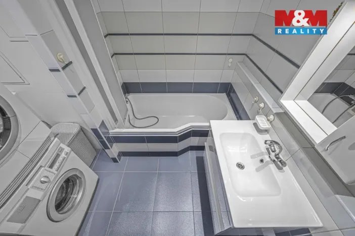 Prodej bytu 3+1, Praha - Chodov, Donovalská, 73 m2