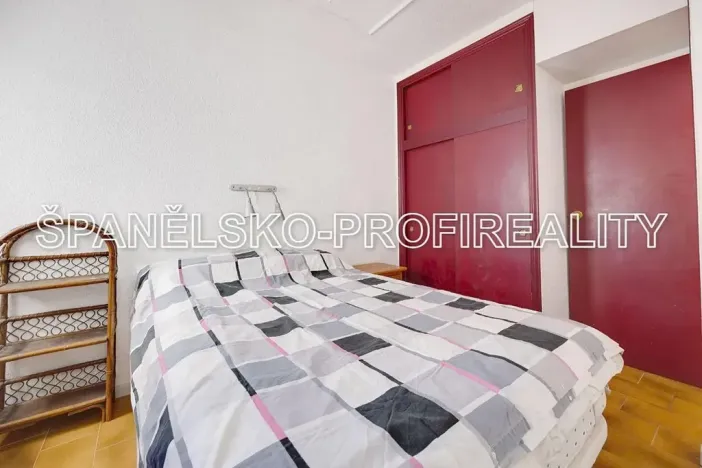 Prodej vícegeneračního domu, Alicante, Španělsko, 78 m2