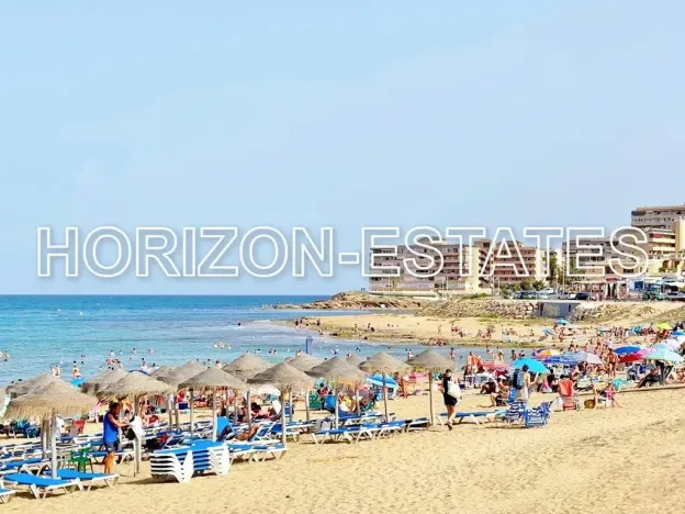 Prodej bytu 3+kk, Alicante, Španělsko, 65 m2