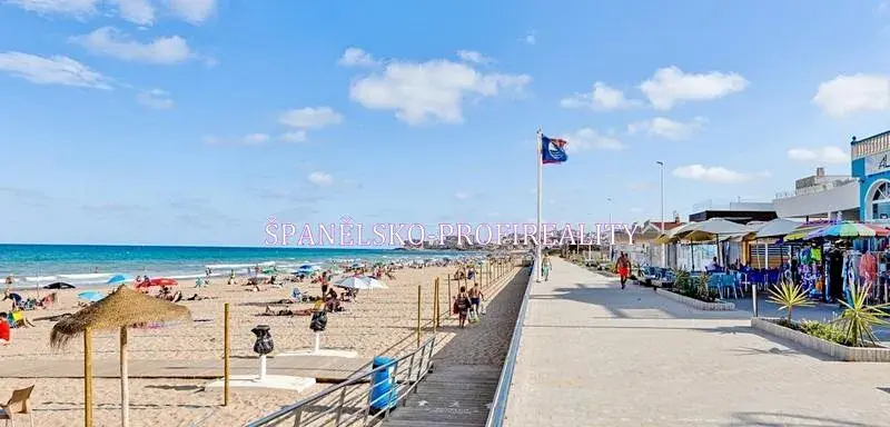 Prodej vily, Alicante, Španělsko, 59 m2