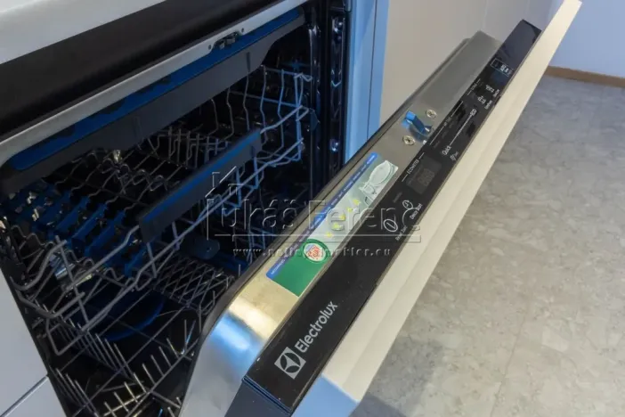 Pronájem bytu 2+kk, Praha - Bubeneč, Lotyšská, 63 m2