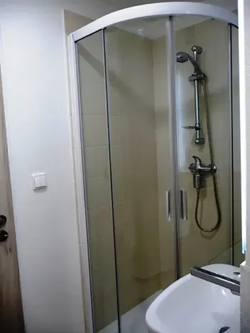 Pronájem bytu 1+kk, Děčín, Pohraniční, 20 m2