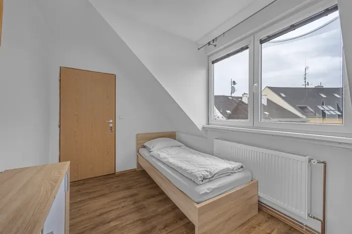 Prodej bytu 3+1, Teplice, U Hadích lázní, 73 m2