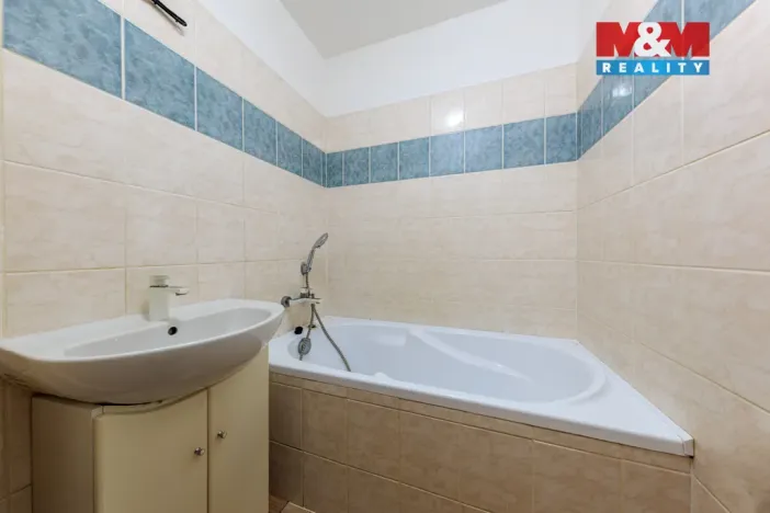 Pronájem bytu 1+1, Nejdek, Okružní, 42 m2