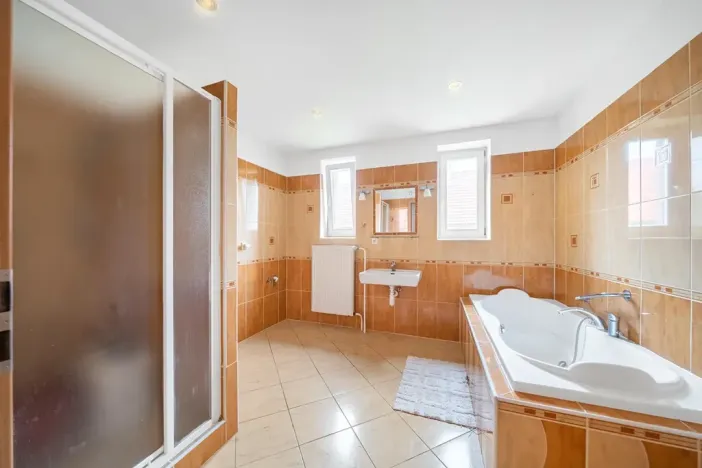 Prodej zemědělské usedlosti, Soběkury, 285 m2