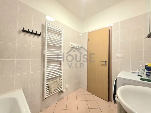 Pronájem bytu 2+kk, Praha - Horní Měcholupy, Boloňská, 65 m2