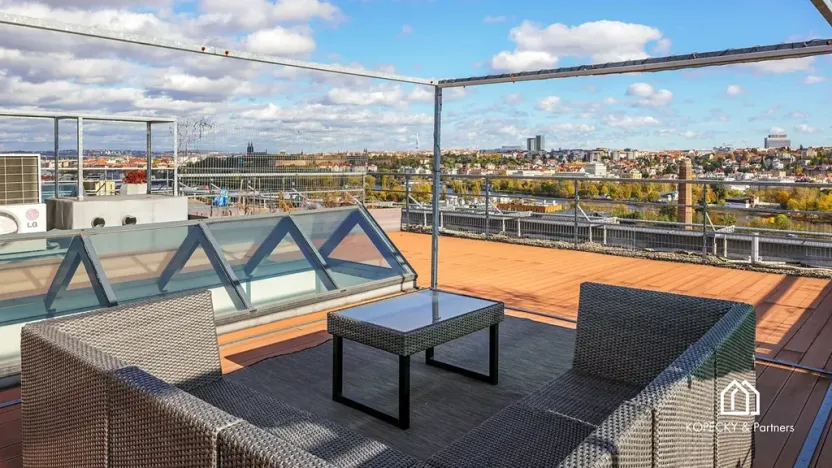 Prodej atypického bytu, Praha - Smíchov, Křížová, 428 m2