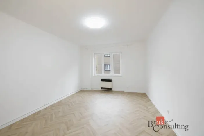 Prodej bytu 1+kk, Praha - Strašnice, Za poštou, 30 m2