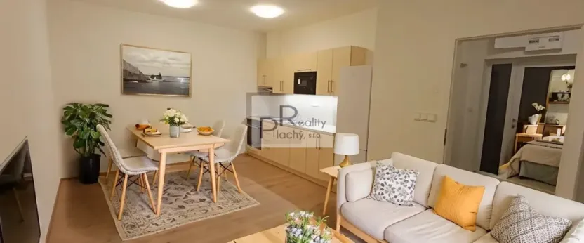 Prodej bytu 2+kk, Hevlín, 56 m2