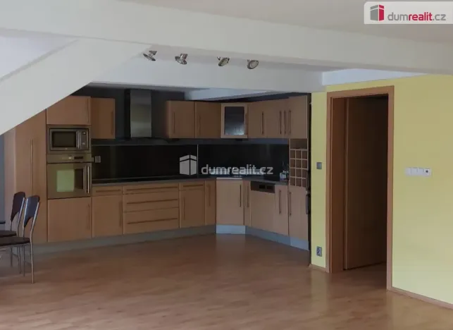 Prodej bytu 4+kk, Cheb, Růžový kopeček, 158 m2