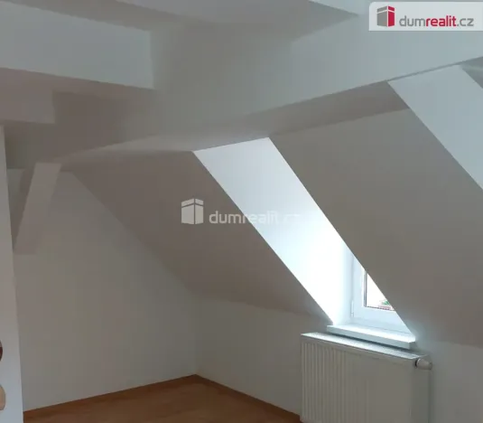 Prodej bytu 4+kk, Cheb, Růžový kopeček, 158 m2