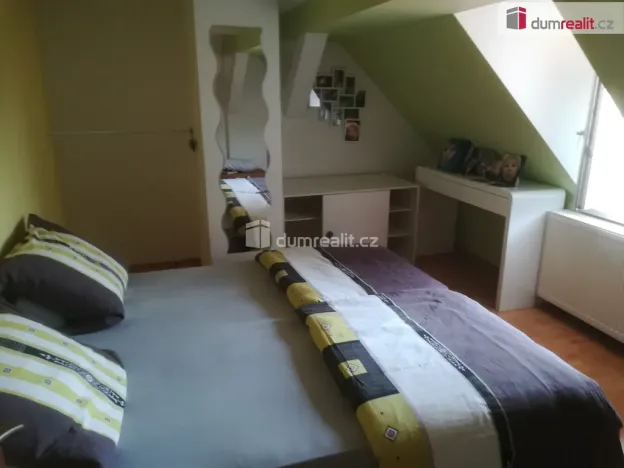 Prodej bytu 4+kk, Cheb, Růžový kopeček, 158 m2