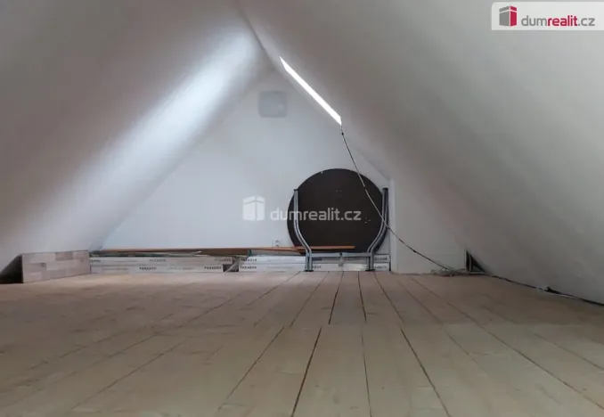 Prodej bytu 4+kk, Cheb, Růžový kopeček, 158 m2