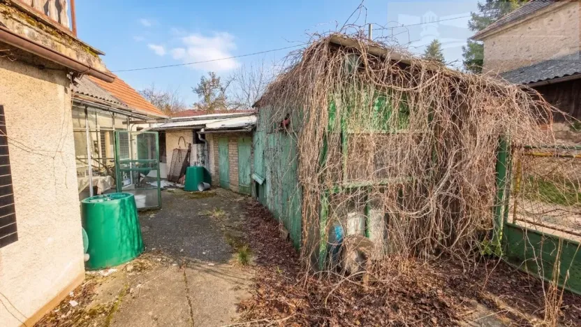 Prodej rodinného domu, Hluboš, 220 m2