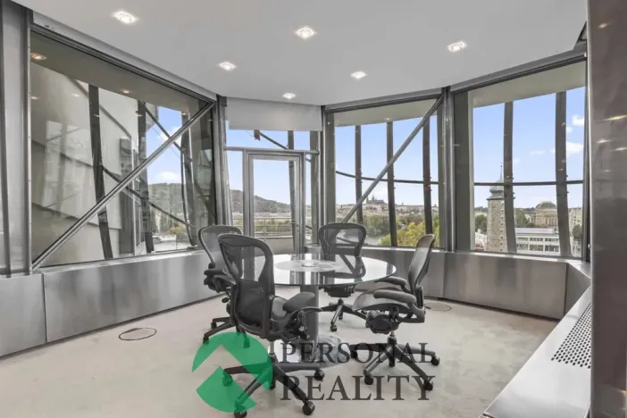 Pronájem kanceláře, Praha, Jiráskovo náměstí, 24 m2