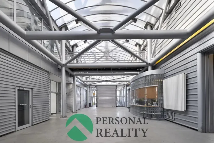 Pronájem kanceláře, Brno, Plynárenská, 3370 m2