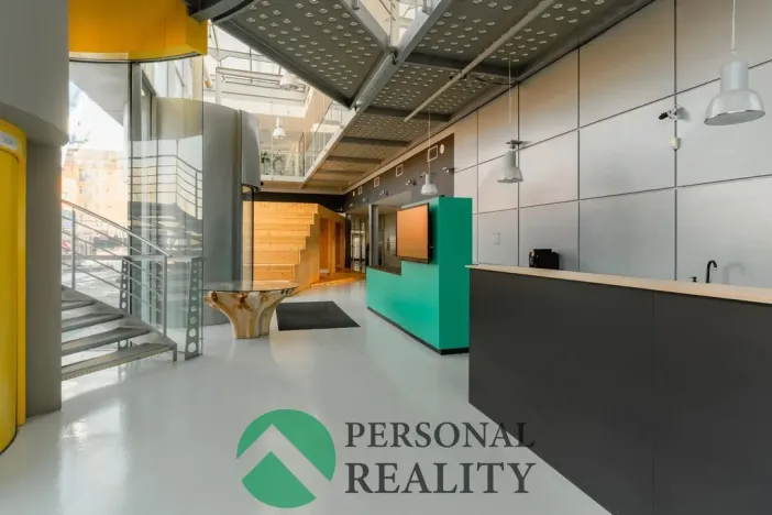 Pronájem obchodního prostoru, Brno, Plynárenská, 1000 m2