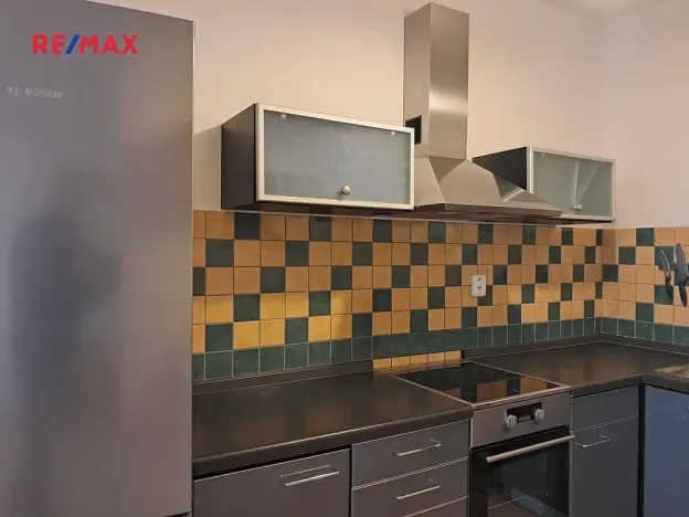 Pronájem bytu 2+kk, Praha - Hlubočepy, Voskovcova, 55 m2