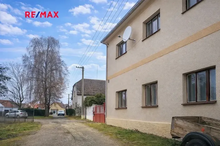 Prodej rodinného domu, Kozojedy, 240 m2