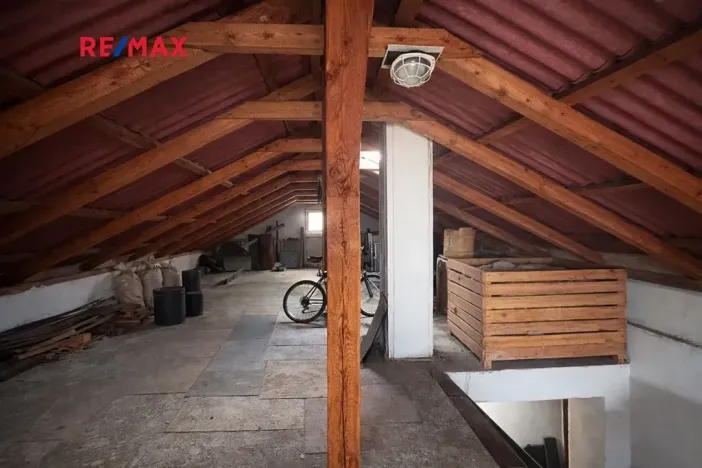 Prodej rodinného domu, Kozojedy, 240 m2