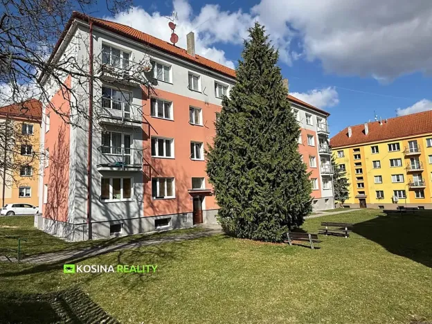 Prodej bytu 2+1, Kynšperk nad Ohří, náměstí SNP, 42 m2