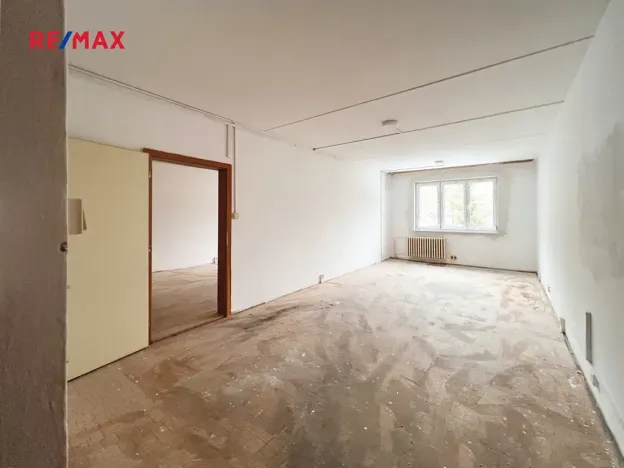 Prodej komerční nemovitosti, Kraslice, Palackého, 1800 m2