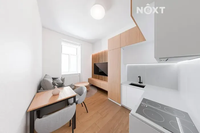 Prodej bytu 1+kk, Praha - Vysočany, Kolmá, 16 m2