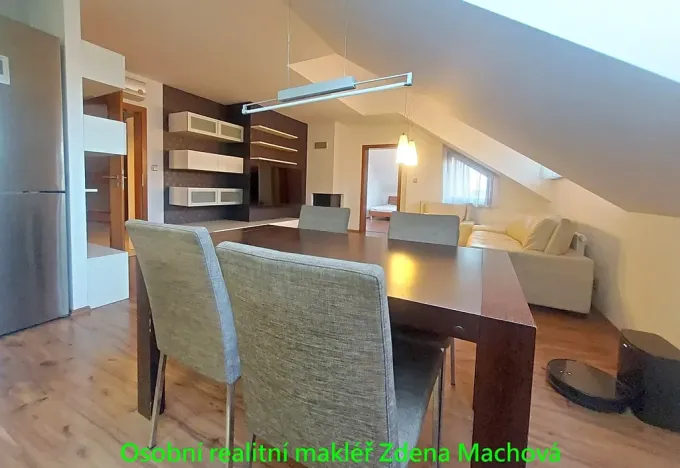 Pronájem bytu 3+kk, Praha - Strašnice, Gutova, 87 m2