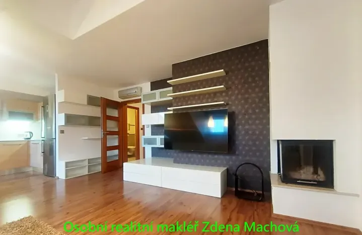 Pronájem bytu 3+kk, Praha - Strašnice, Gutova, 87 m2