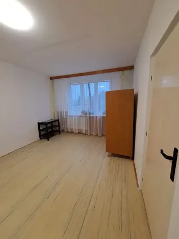 Pronájem bytu 2+1, Hrádek, 1. máje, 60 m2