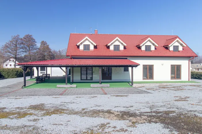 Prodej ubytování, Horní Stropnice - Chlupatá Ves, 288 m2