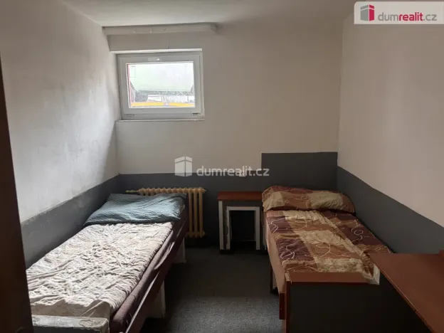 Pronájem bytu 1+kk, Praha - Horní Počernice, Mezi úvozy, 13 m2