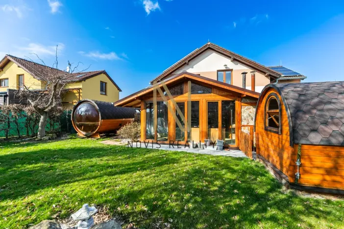 Prodej rodinného domu, Praha, Horšovská, 166 m2