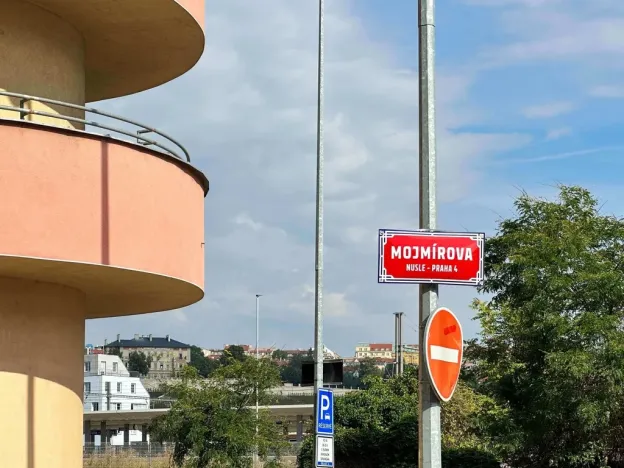 Pronájem bytu 2+kk, Praha - Nusle, Mojmírova, 59 m2