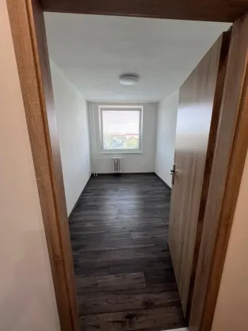 Pronájem bytu 2+kk, Kralupy nad Vltavou, sídl. U Cukrovaru, 42 m2
